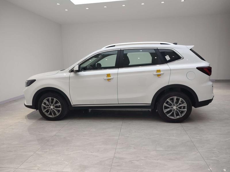 Roewe RX5 - фото 3