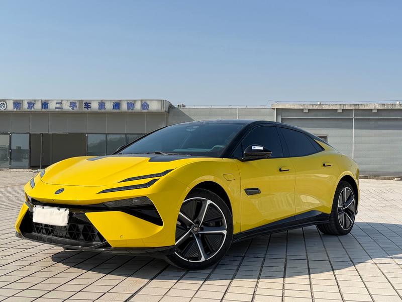 Lotus Emeya - фото 0