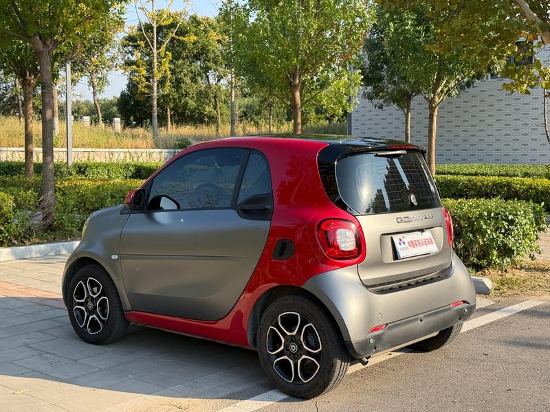 smart fortwo - фото 3