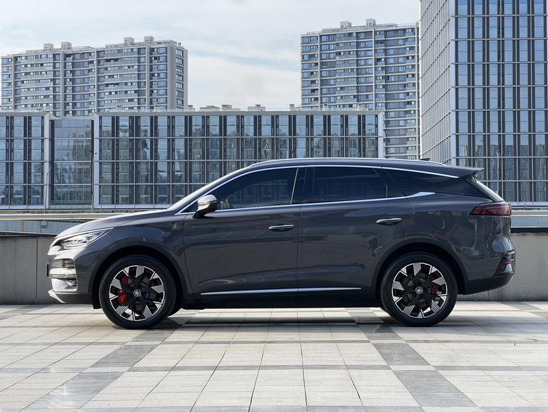 BYD Tang EV - фото 2