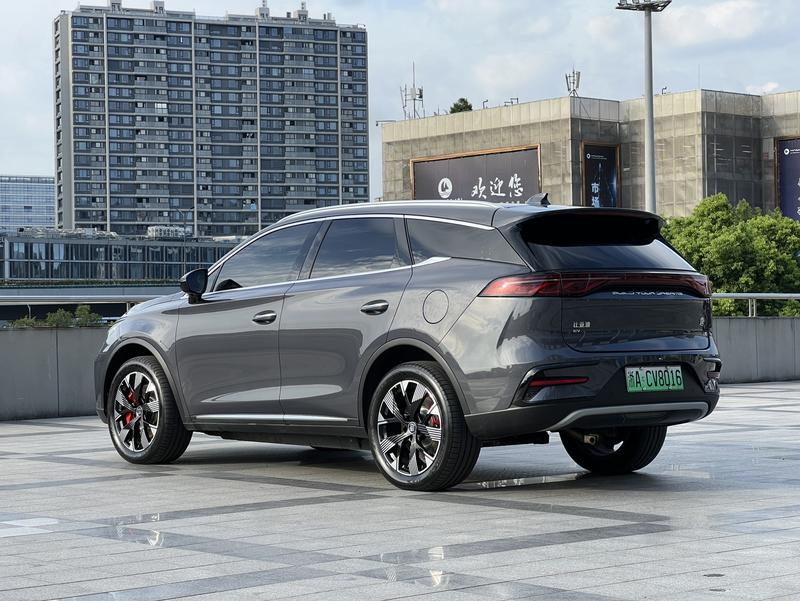 BYD Tang EV - фото 3