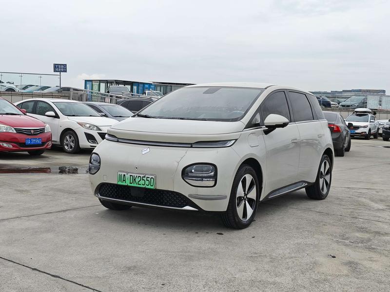 Baojun Yunduo - фото 0
