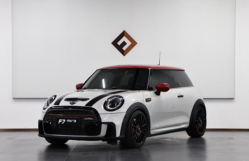 MINI JCW - фото 0