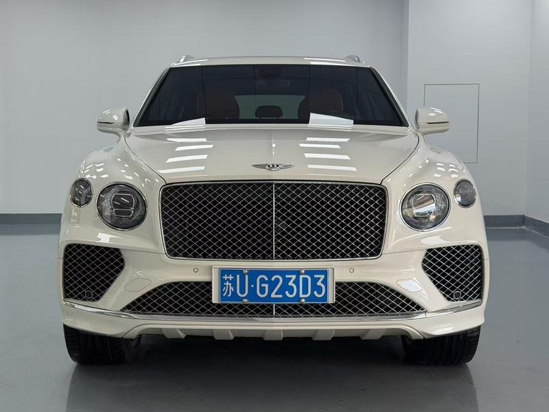 Bentley Bentayga - фото 1