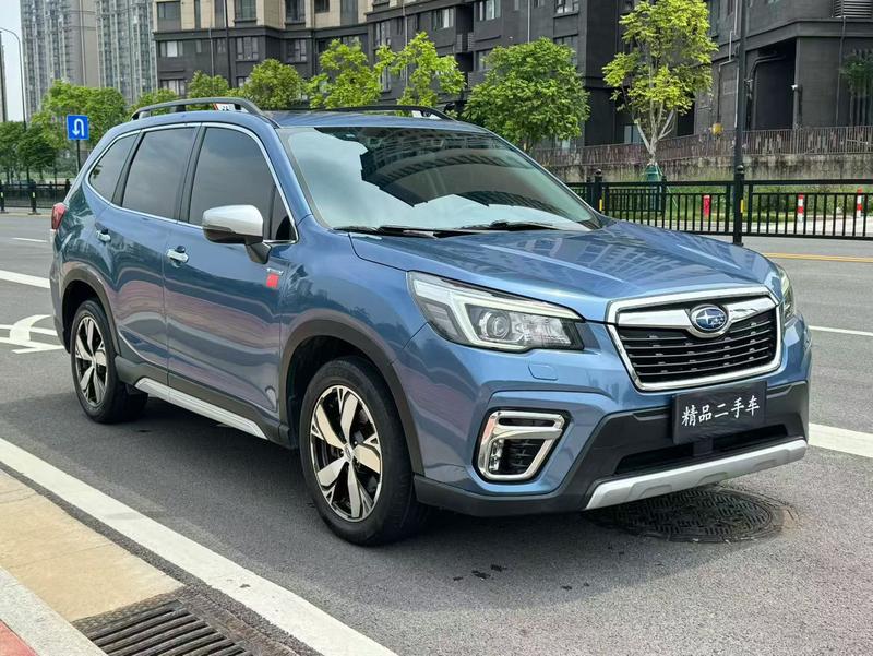 Subaru Forester - фото 2