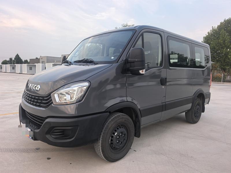 Iveco Ouvecto - фото 0