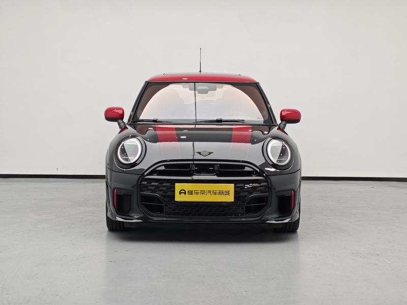 MINI JCW - фото 1
