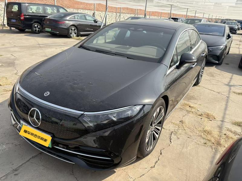 Mercedes-Benz EQS - фото 0
