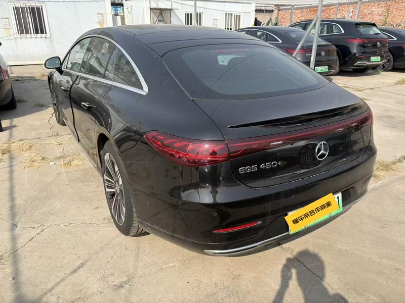 Mercedes-Benz EQS - фото 2
