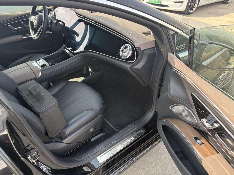 Mercedes-Benz EQS - фото 4