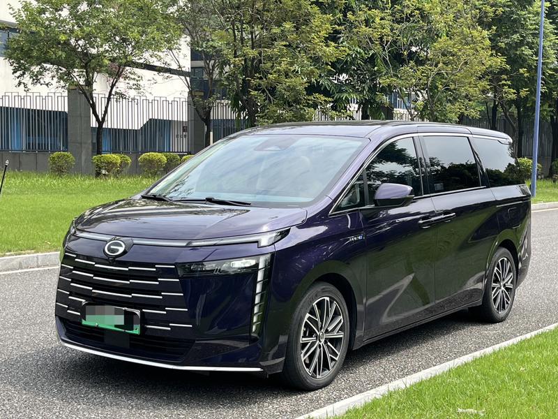 GAC Trumpchi E8 PHEV - фото 0