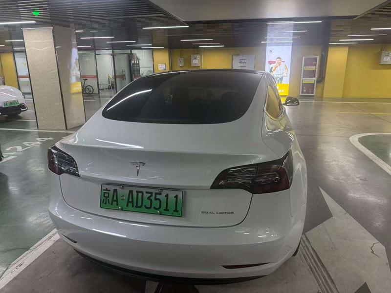 Tesla Model 3 (Import) - фото 4