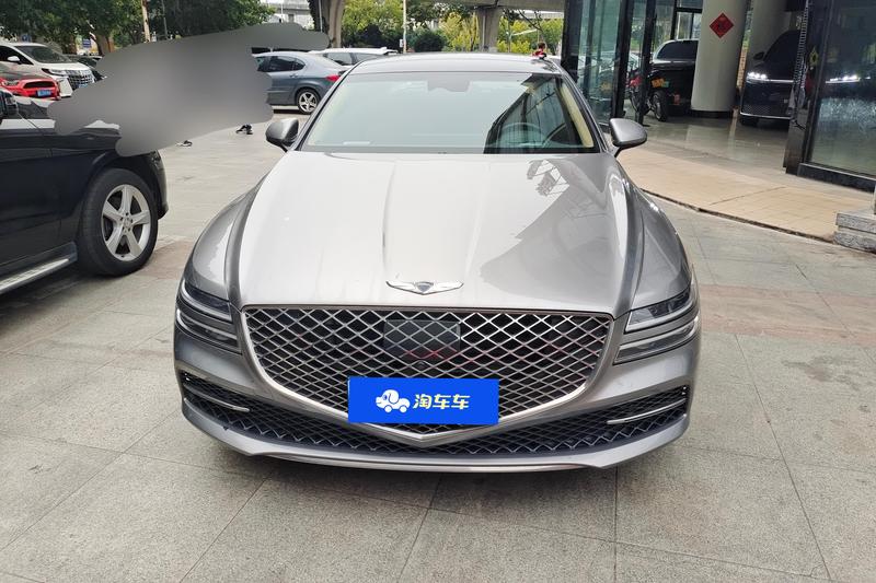 Genesis G80 - фото 1