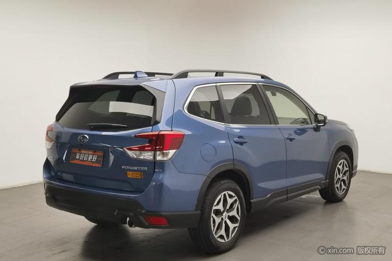 Subaru Forester - фото 3