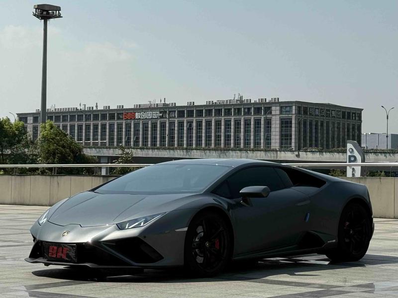 Lamborghini Huracán - фото 0