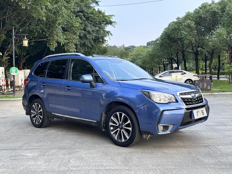 Subaru Forester - фото 2