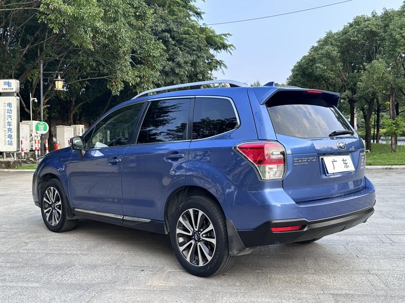 Subaru Forester - фото 4