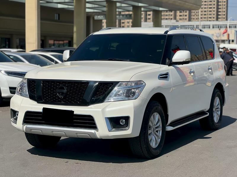 Nissan Patrol - фото 0