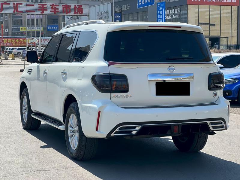 Nissan Patrol - фото 3