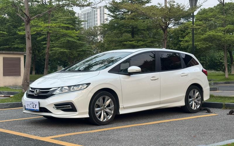 Honda Jade - фото 0