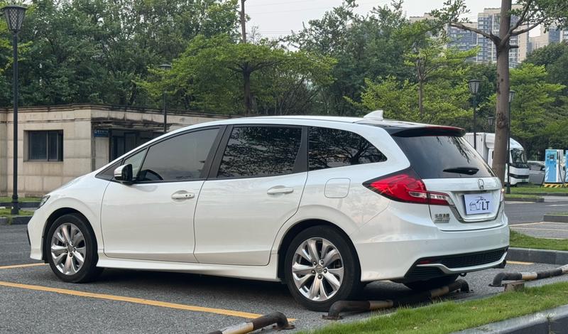 Honda Jade - фото 4