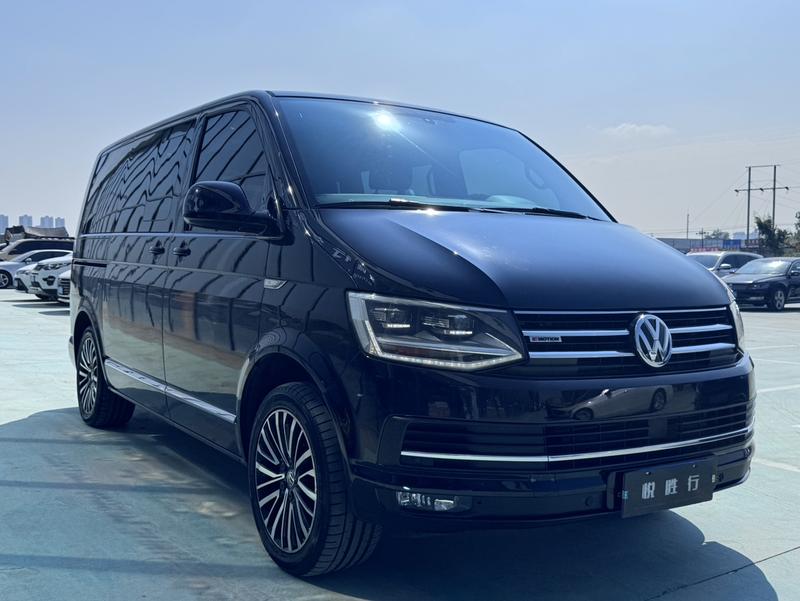 Volkswagen Multivan - фото 2