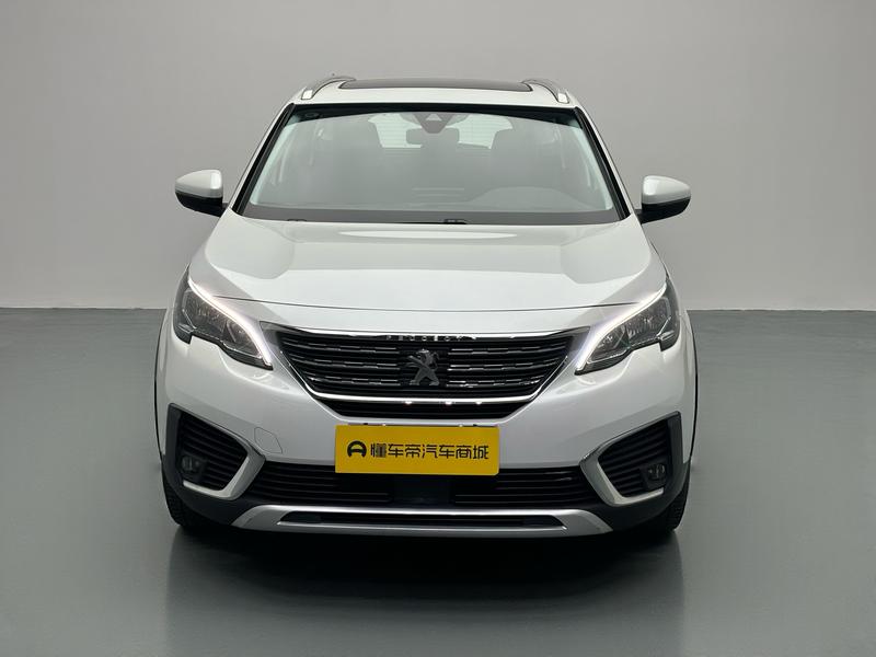 Peugeot 5008 - фото 1