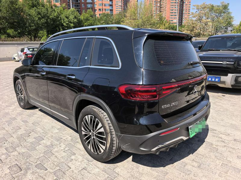 Mercedes-Benz EQB - фото 3