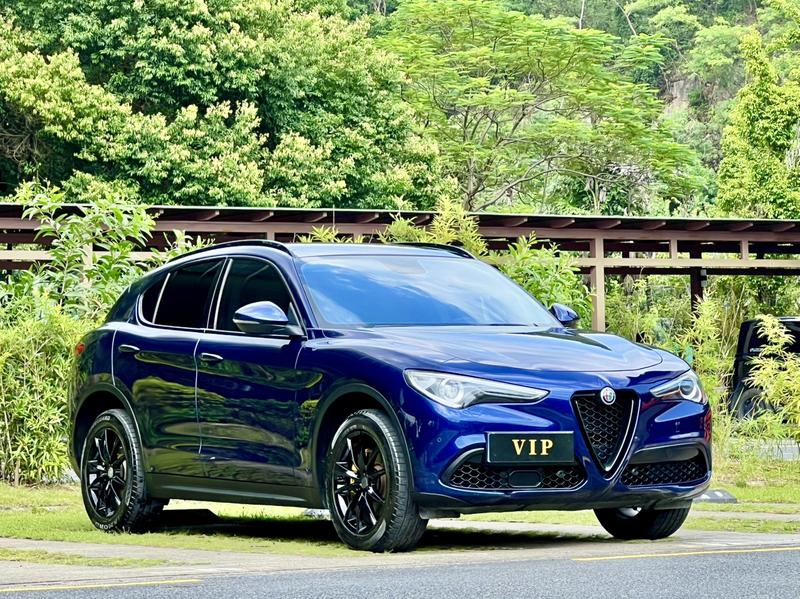 Alfa Romeo Stelvio - фото 2