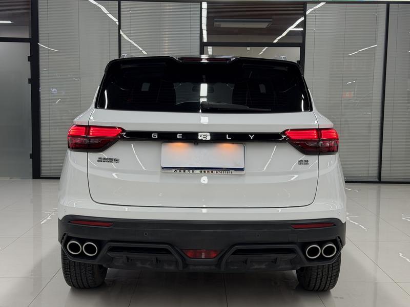 Geely Coolray - фото 4