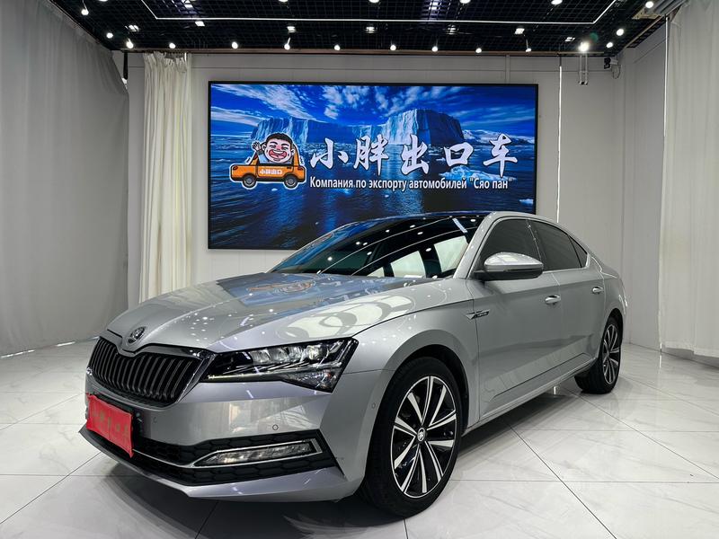 Skoda Superb - фото 0