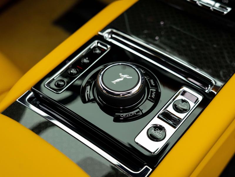 Rolls-Royce Cullinan - фото 4