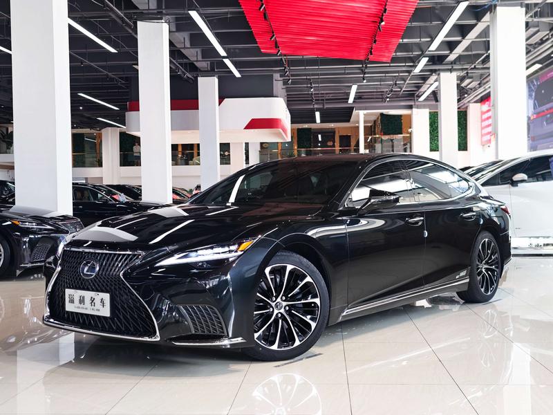 Lexus LS - фото 0