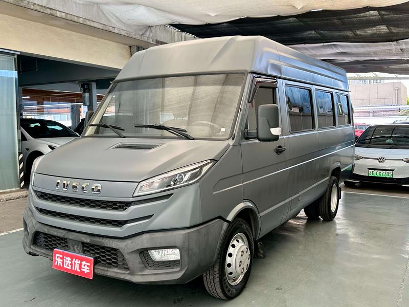 Iveco Daily - фото 0