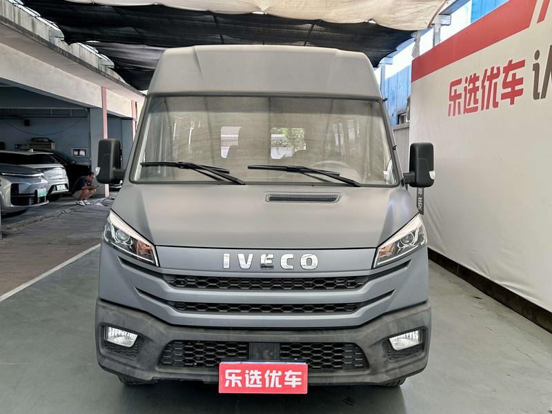 Iveco Daily - фото 1