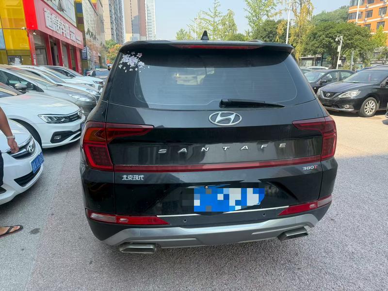 Hyundai Santa Fe - фото 4
