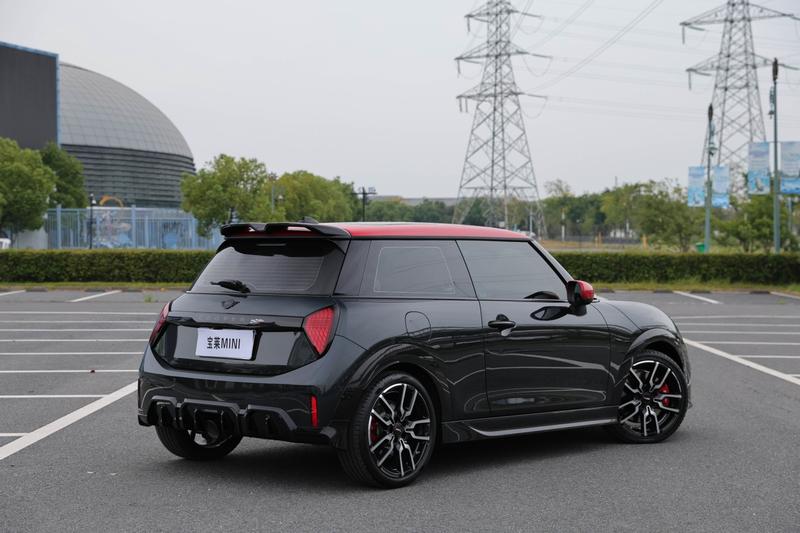 MINI JCW - фото 4