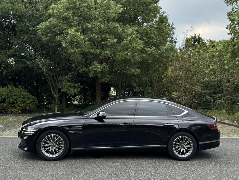 Genesis G80 - фото 3