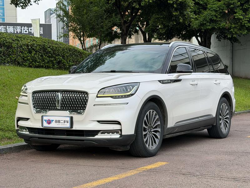 Lincoln Aviator - фото 0