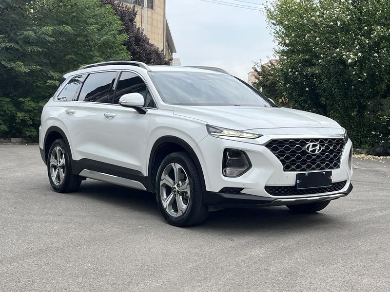 Hyundai Santa Fe - фото 2