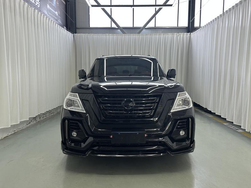Nissan Patrol - фото 1