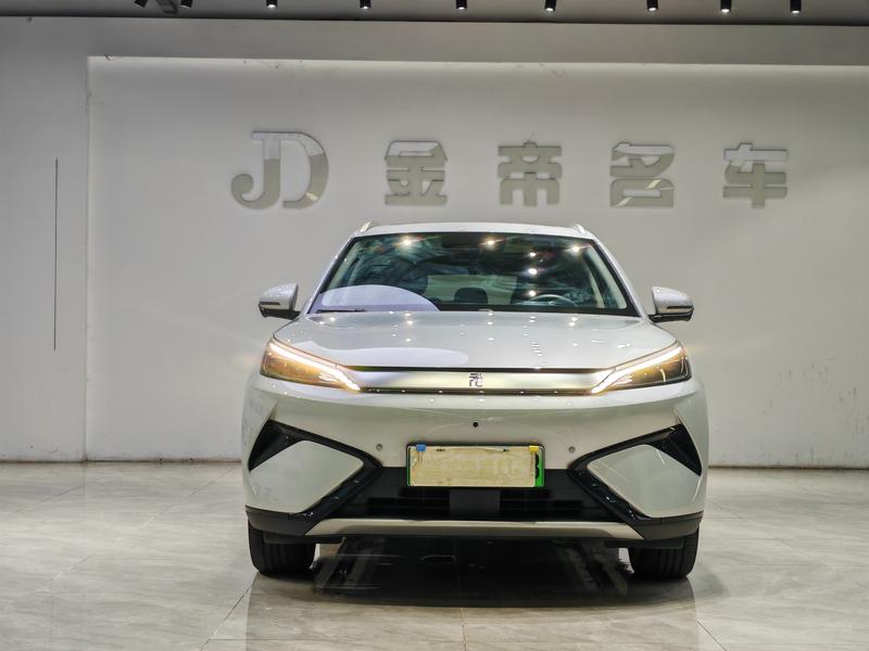 BYD Atto 3 - фото 1