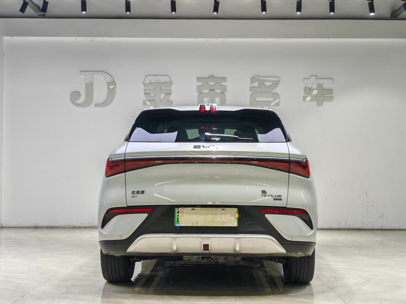 BYD Atto 3 - фото 4
