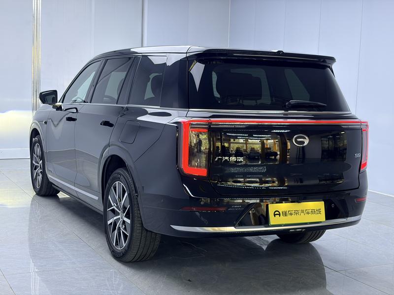 GAC Trumpchi S9 - фото 4