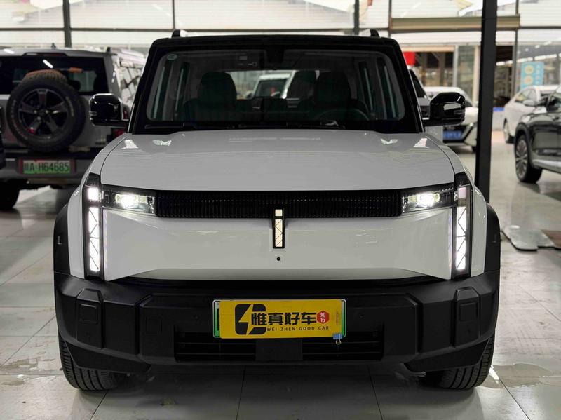 iCAR 03 - фото 1