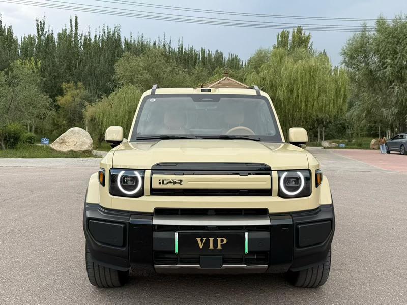 iCAR V27 - фото 1
