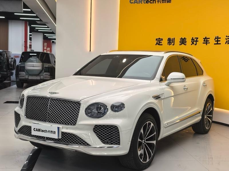 Bentley Bentayga - фото 0