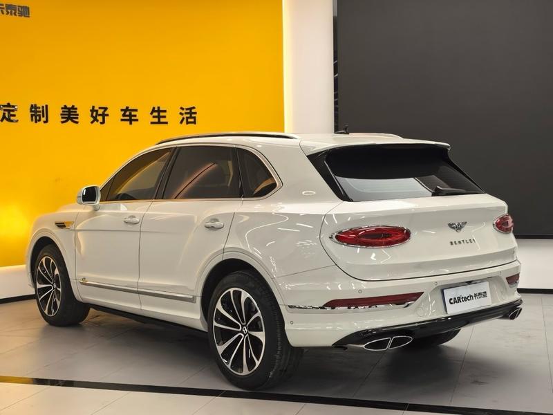 Bentley Bentayga - фото 3