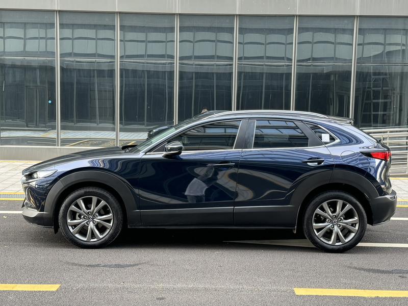 Mazda CX-30 - фото 2