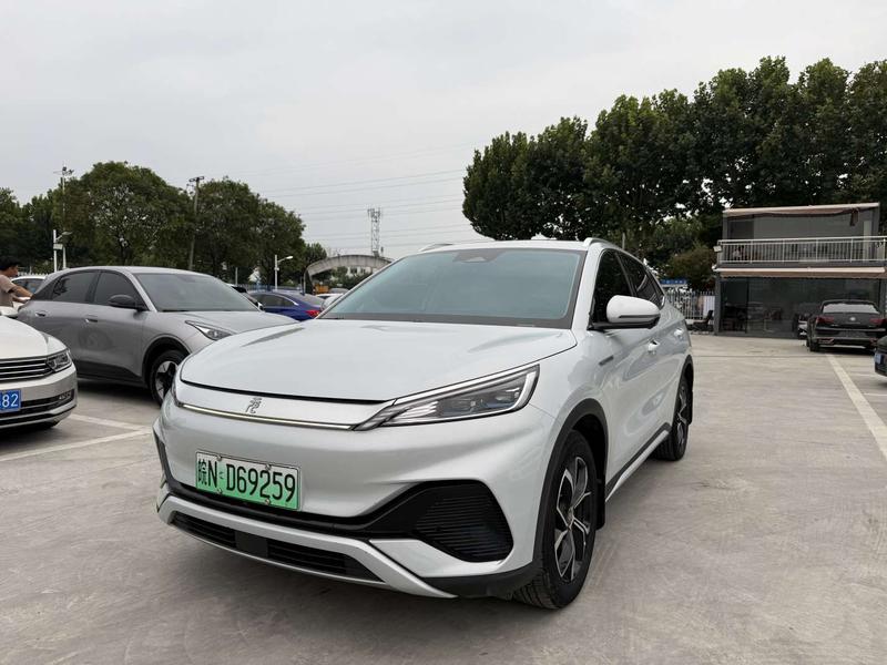 BYD Atto 3 - фото 0